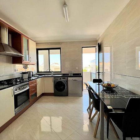 Faro Stylish 2 By Homing Apartment Bagian luar foto