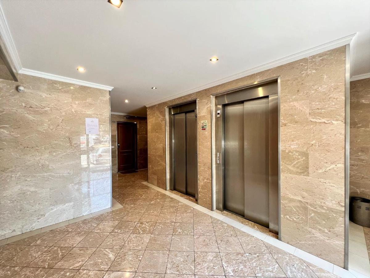 Faro Stylish 2 By Homing Apartment Bagian luar foto