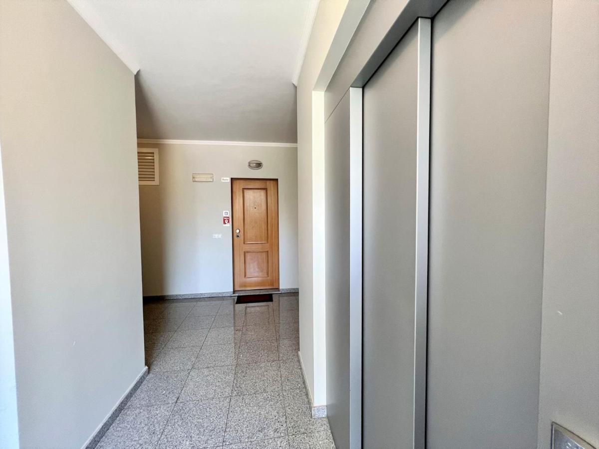 Faro Stylish 2 By Homing Apartment Bagian luar foto