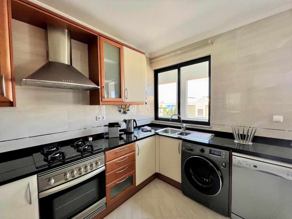 Faro Stylish 2 By Homing Apartment Bagian luar foto